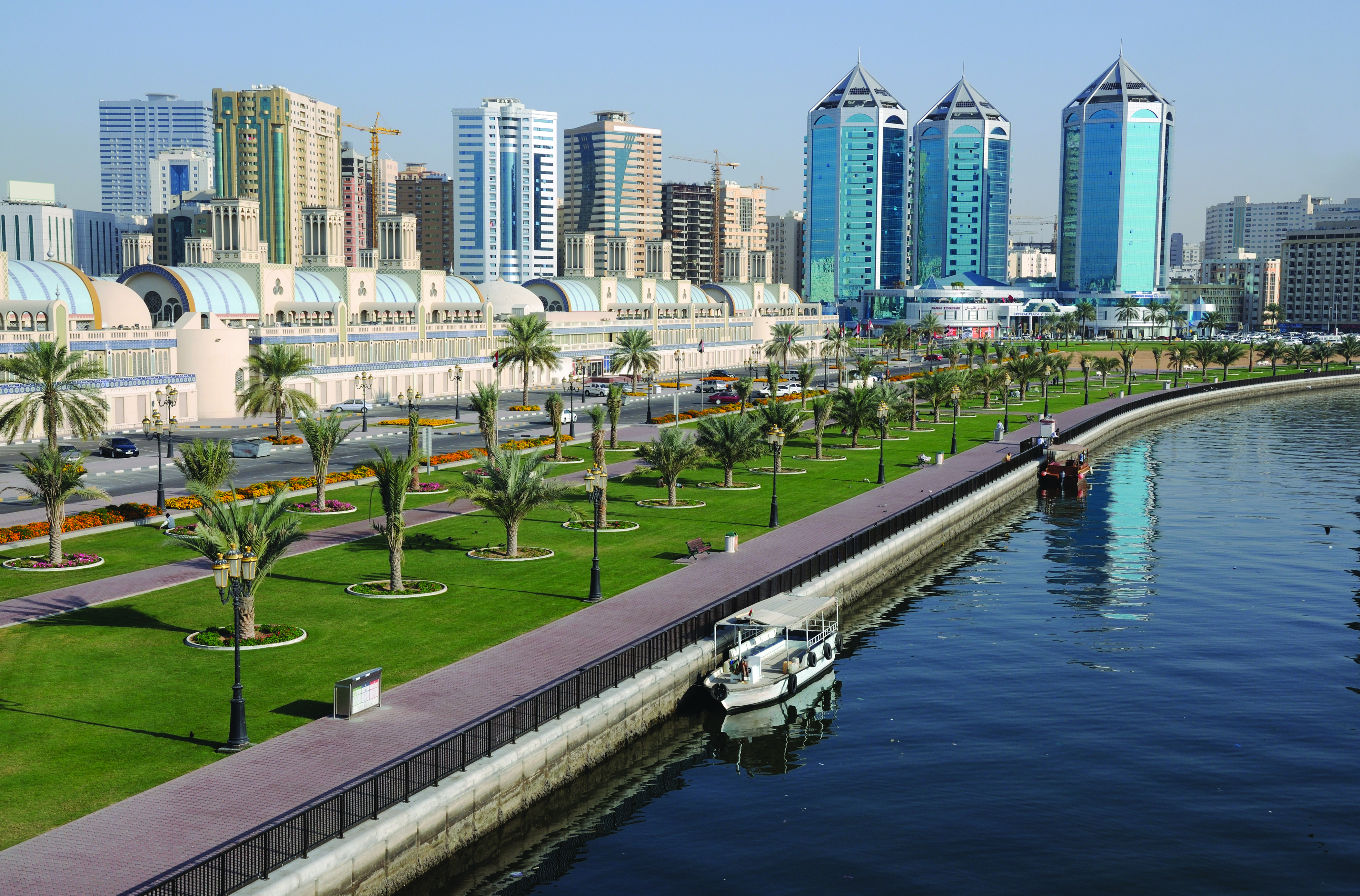 https://d3r8gwkgo0io6y.cloudfront.net/upload/city tour.jpg